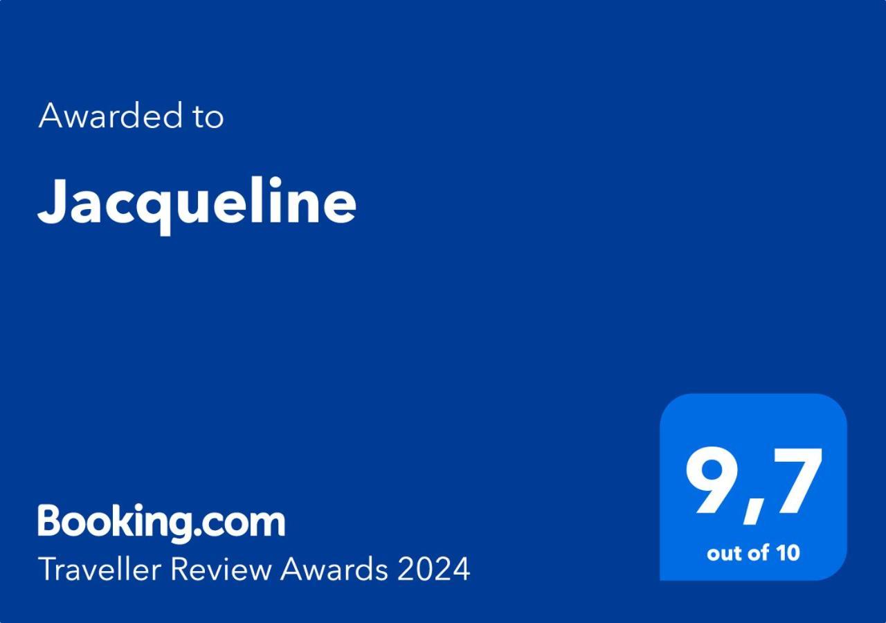 살루 Jacqueline 아파트 외부 사진